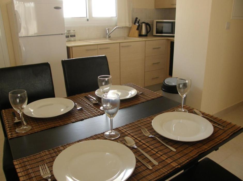 Kronos Holiday Apartments Paralimni Habitación foto